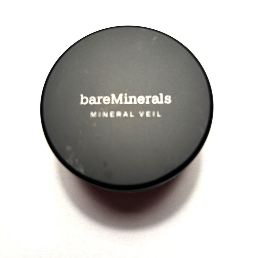 NWOT  Bare Minerals Veil Powder